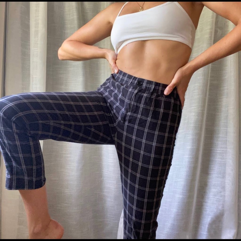 Tillys black plaid pants